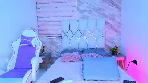 colett online show from 25, 6, 2026