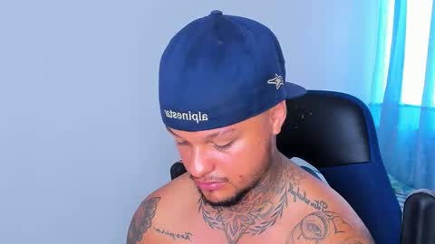 Snapshot of colin_fox1 chatting on 20, 3, 2026 colin_fox1 online show from 20, 3, 2026