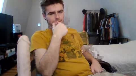 Snapshot of college_dad_bod chatting on 29, 10, 2025 Jay Jacobs online show from 29, 10, 2025