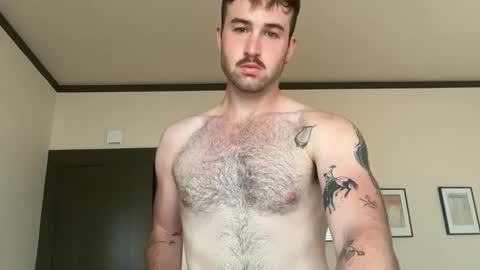 Snapshot of collegeboy417 chatting on 21, 10, 2025 collegeboy417 online show from 21, 10, 2025