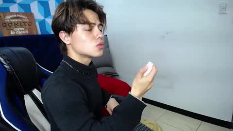 collinstone online show from 19, 12, 2024