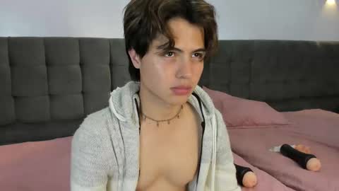 collinstone online show from 28, 12, 2024