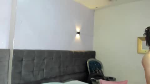 collinstone online show from 3, 1, 2025