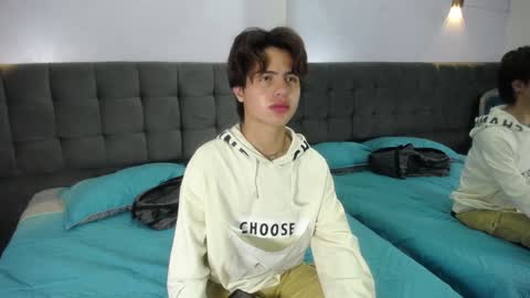 collinstone online show from 19, 1, 2025