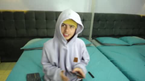 collinstone online show from 23, 1, 2025