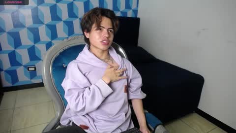 collinstone online show from 4, 2, 2025