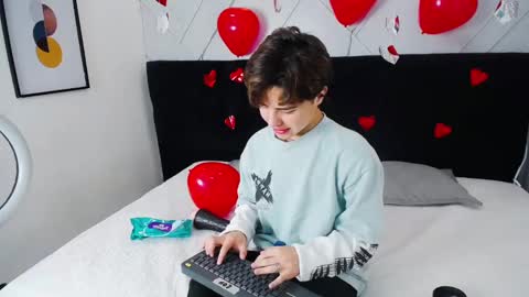 collinstone online show from 24, 2, 2025