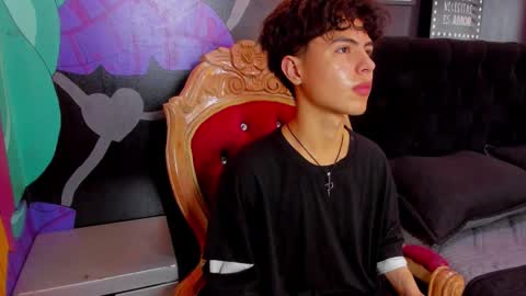 collinstone online show from 28, 10, 2025