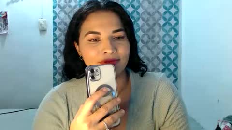 Snapshot of colombi4spice chatting on 16, 10, 2025 viviana online show from 16, 10, 2025