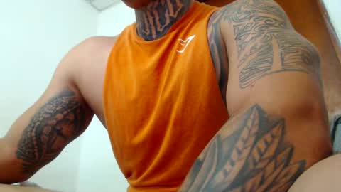 Snapshot of colombian_monster_cock chatting on 30, 12, 2024 camilo online show from 30, 12, 2024
