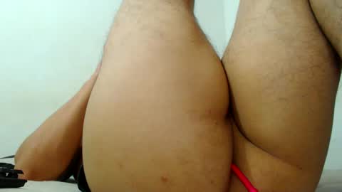 Snapshot of colombian_monster_cock chatting on 19, 2, 2025 camilo online show from 19, 2, 2025