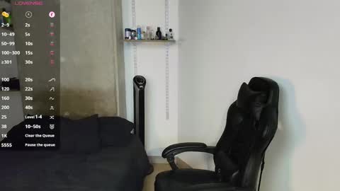colombianmuscle8 online show from 3, 5, 2026