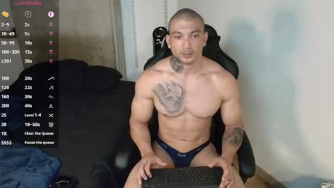 colombianmuscle8 online show from 12, 5, 2026
