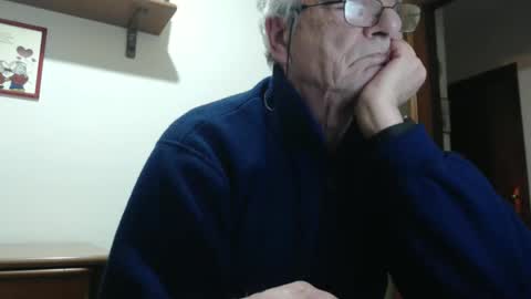 Snapshot of comemivuoi2 chatting on 8, 2, 2026 comemivuoi2 online show from 8, 2, 2026