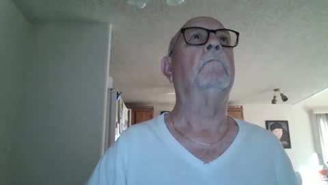 Snapshot of comeonmymouth chatting on 12, 1, 2025 comeonmymouth online show from 12, 1, 2025