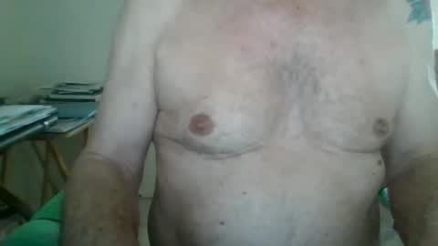 Snapshot of comeonmymouth chatting on 8, 3, 2025 comeonmymouth online show from 8, 3, 2025