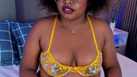 conielaurenth online show from 13, 1, 2025