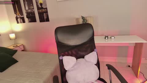 Snapshot of connie_haze chatting on 22, 2, 2025 Connie online show from 22, 2, 2025