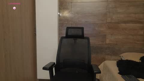 connor_h1 online show from 14, 1, 2026