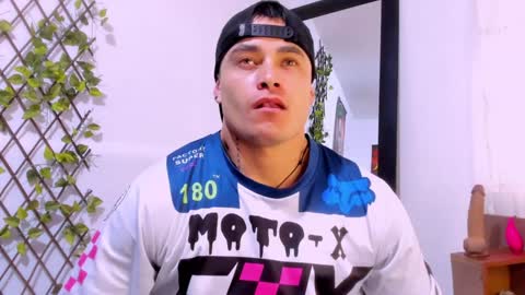 Connor Smith online show from 28, 1, 2025