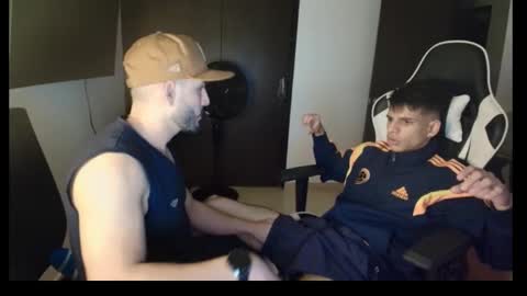 Snapshot of conradgrayson78 chatting on 6, 11, 2025 conradgrayson78 leonandresough online show from 6, 11, 2025