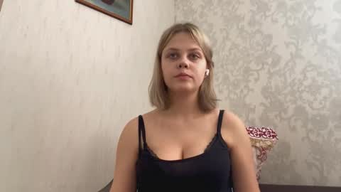 Snapshot of constancecovil chatting on 14, 3, 2026 Viktorina online show from 14, 3, 2026
