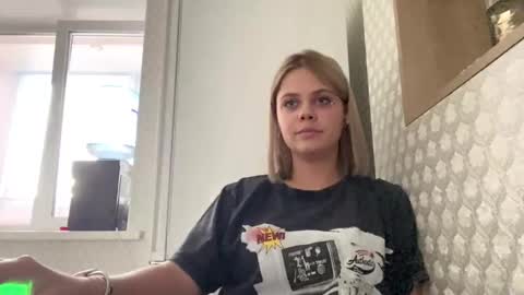 Snapshot of constancecovil chatting on 16, 3, 2026 Viktorina online show from 16, 3, 2026