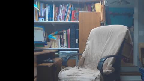 Snapshot of constantbater57 chatting on 8, 3, 2026 conastantbater57 online show from 8, 3, 2026