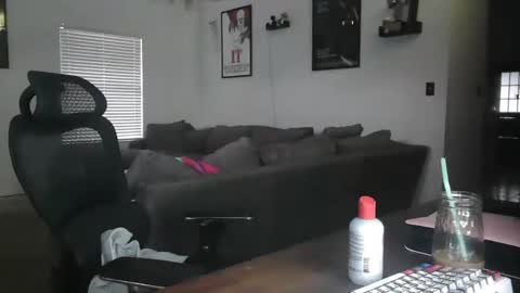 Snapshot of controllercutie chatting on 2, 10, 2025 controllercutie online show from 2, 10, 2025