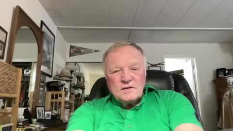 Snapshot of cookoosnest chatting on 22, 12, 2024 cookoosnest online show from 22, 12, 2024