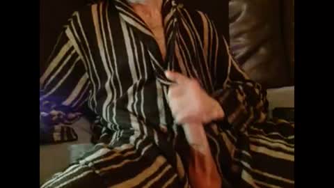 coolbreeze420 online show from 2, 12, 2025