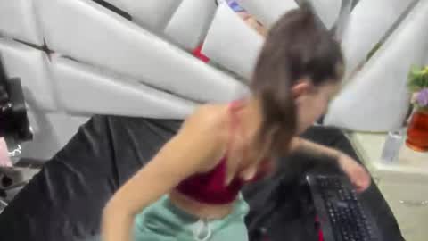 Snapshot of cooperemma_ chatting on 8, 1, 2025 CooperEmma  online show from 8, 1, 2025