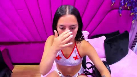 Snapshot of cooperemma_ chatting on 24, 9, 2025 CooperEmma  online show from 24, 9, 2025