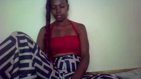 coquine_lara online show from 19, 4, 2026