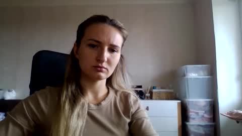 cora_fora online show from 16, 9, 2025