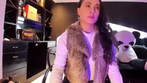 Coral  online show from 27, 6, 2026