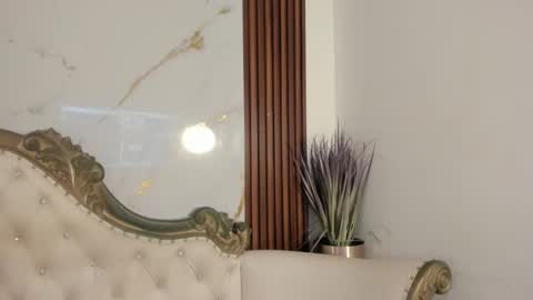 Coralie Bronson online show from 18, 9, 2025