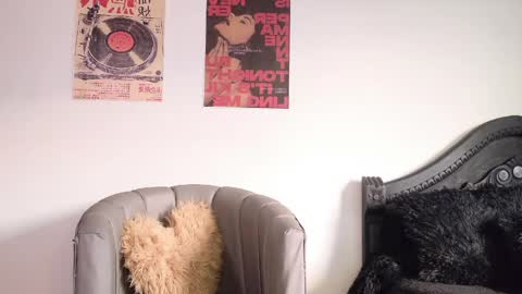 Coralie Bronson online show from 14, 4, 2026