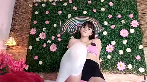 Coraline uwu     Bienvenidos al dulce mundo de Coraline    Hola amores soy Coraline  Una chica  tierna juguetona online show from 13, 9, 2025