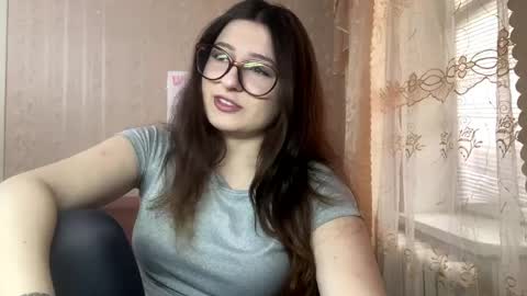 Elisheva online show from 30, 4, 2026