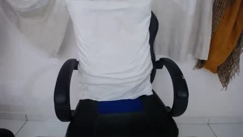 corolaxxl online show from 21, 10, 2025