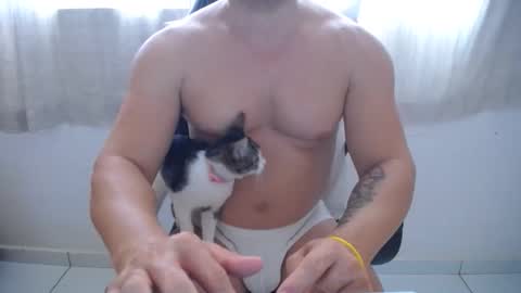 corolaxxl online show from 1, 2, 2026