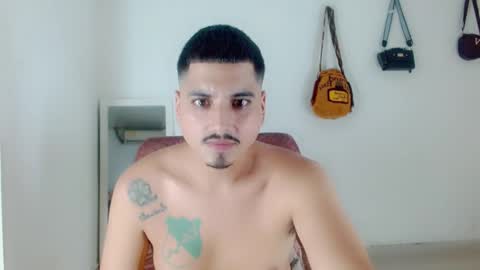 Snapshot of corsocanaxxx chatting on 21, 11, 2025 corsocanaxxx online show from 21, 11, 2025