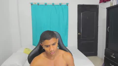 Ethan  online show from 8, 9, 2025