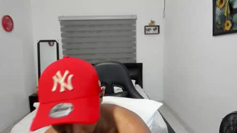 Ethan  online show from 27, 11, 2025