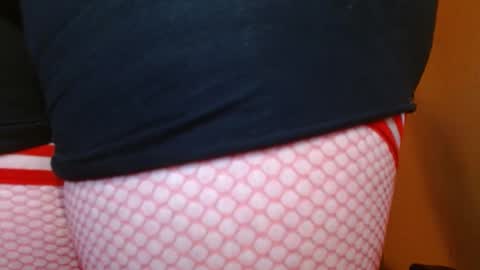 Snapshot of cosmicjones88 chatting on 11, 1, 2025 cosmicjones88 online show from 11, 1, 2025