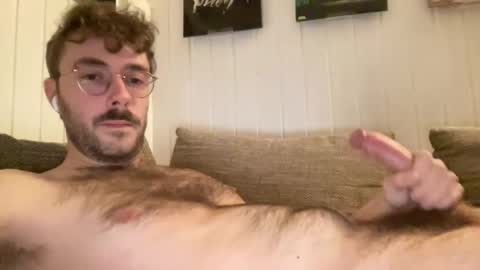 Snapshot of couple_24_28 chatting on 5, 12, 2025 couple_24_28 online show from 5, 12, 2025