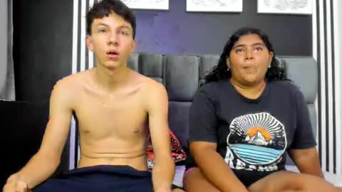 couple_burning_passion online show from 26, 9, 2025