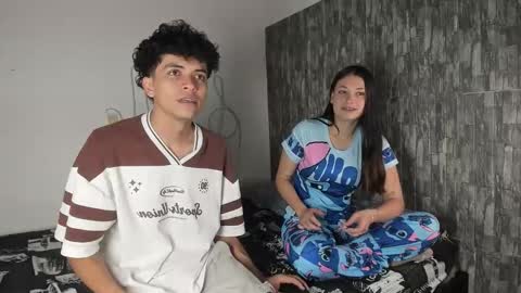 Val y Sal online show from 4, 5, 2026