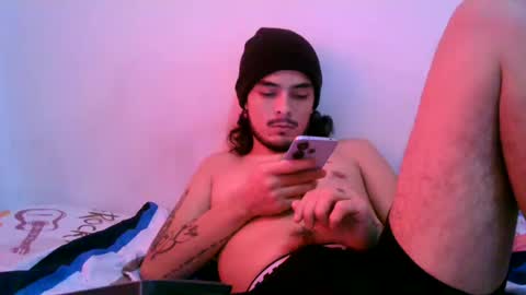 Snapshot of couplehot0917 chatting on 26, 7, 2026 Lucia And Daniel online show from 26, 7, 2026